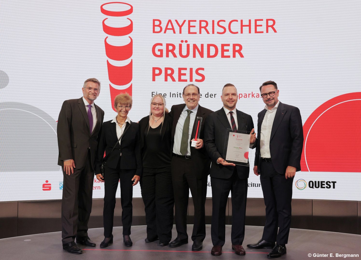 Festakt Kräuter Mix Und Spk Mainfranken C Festakt Bayerischer Gründerpreis_ Kräuter Mix und Sparkasse Mainfranken