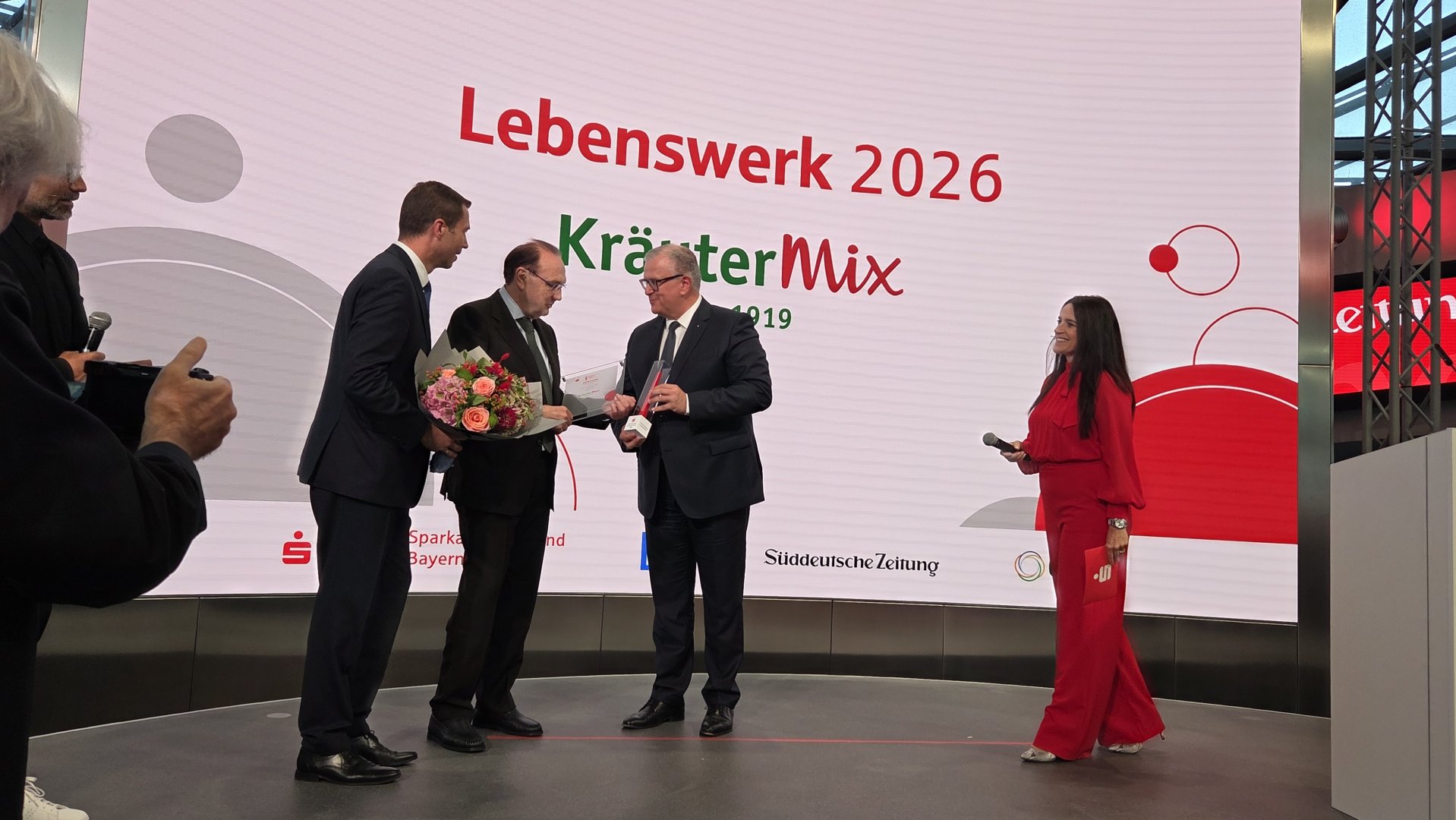 Preisübergabe Bühne Bayerischer Gründerpreis